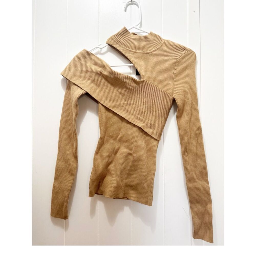 Revolve NBD kiera cutout turtleneck ribbed sweater tan size extra small - Picture 2 of 6